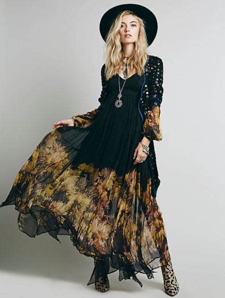 Gypsy Clothing Basics: How To Put Together Wearable Bohemian Outfits