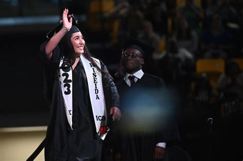 Dulaney High School commencement | PHOTOS – Baltimore Sun