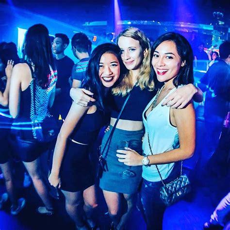 Singapore Nightlife: Bars and Nightclubs Guide | Jakarta100bars ...