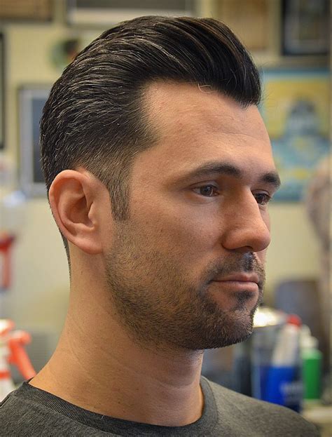 19 Best (& Worst) Male Hairstyles For A Receeding Hairline