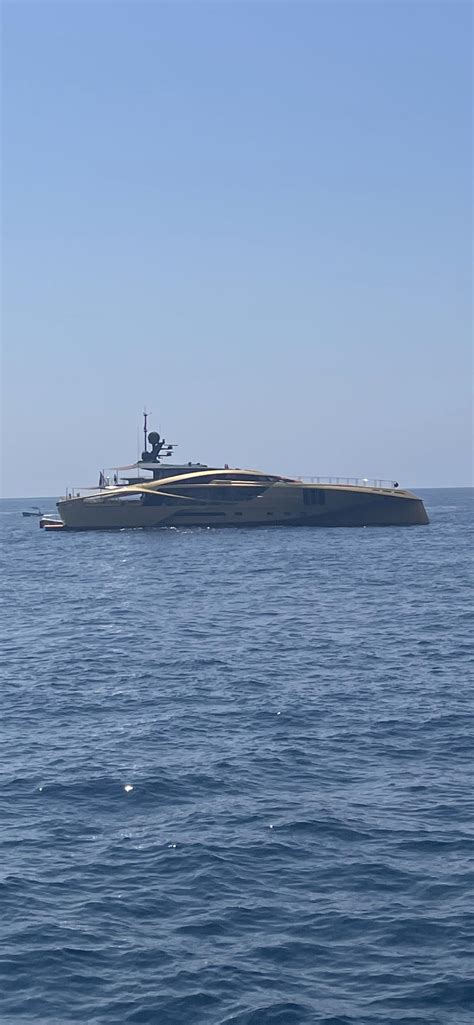 Golden Yacht : r/boatporn