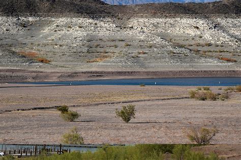 Lake Mead before and after: Colorado River basin losing water at ...