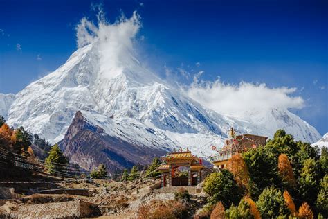 How to hike the Nepal Mountains — PeakVisor