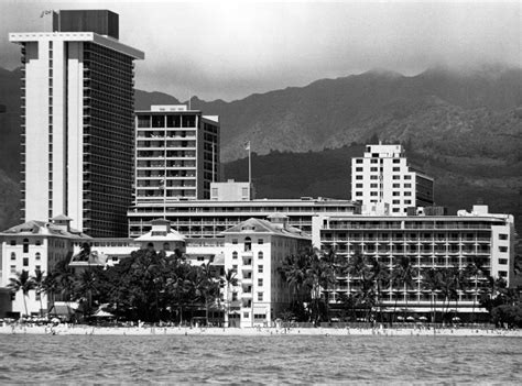 Moana Hotel – Historic Hawaii Foundation