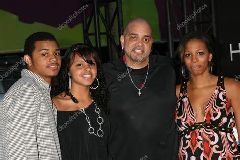 Sinbad and family – Stock Editorial Photo © Jean_Nelson #12924448