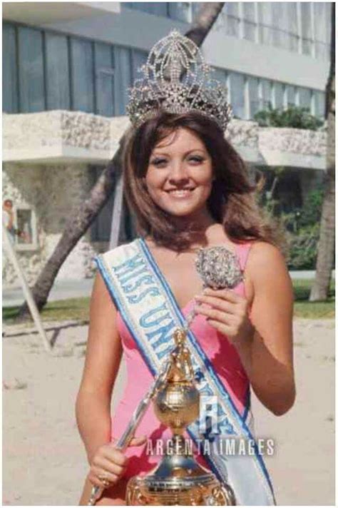 Georgina Rizk - Lebanon - Miss Universe 1971 | Pageant crowns, Georgina ...