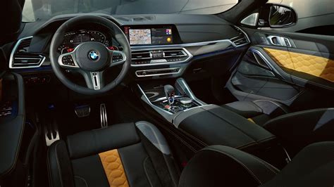 BMW X6 M Automobiles: Discover Highlights | BMW.ly