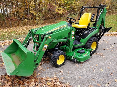 2014 John Deere 1025R Sub Compact Tractor, Loader, Mower & Backhoe ...