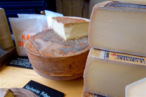 Artisan Cheese – Gourmet Food Club