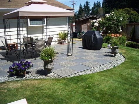 20+ Small Patios Design Ideas - DECOOMO