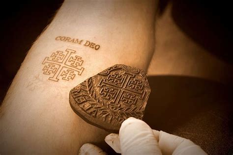 Holy tattoo! A 700-year old Christian tradition thrives in Jerusalem