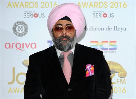 Comedian Hardeep Singh Kohli charged with sexual offences - GG2