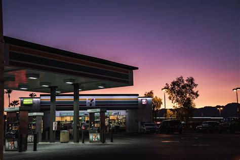 5 Good Reasons Your Gas Station Should Leverage People Counters - V-Count