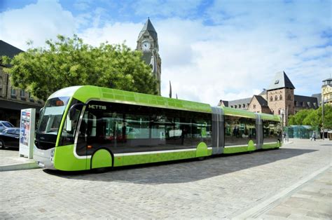 De Lijn to launch Brussels trambus in September