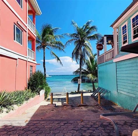 Beautiful beachfront hotel in downtown San Pedro, Belize > Resorts ...