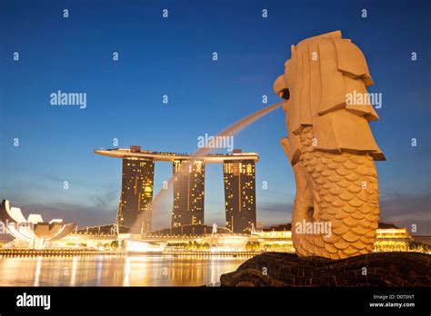 Asia, Singapore, Merlion Statue, Merlion, Marina Bay Sands, Hotel ...