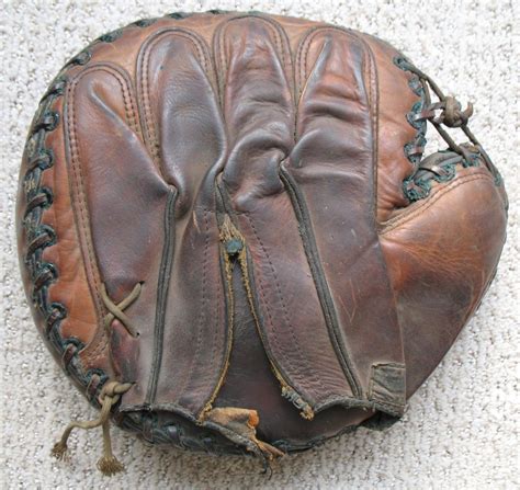 in Sports Mem, Cards & Fan Shop, Vintage Sports Memorabilia, Gloves ...