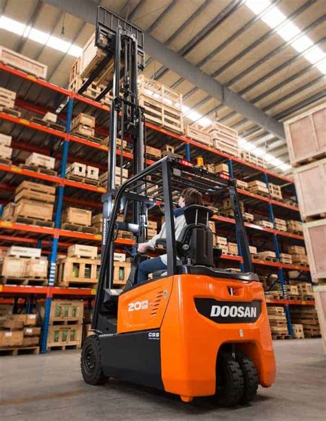 Introducing Doosan's New Forklifts