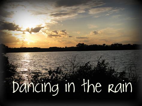 dancing in the rain: My Creative Scrapbook - Tutorial