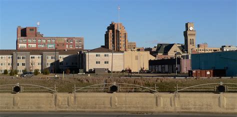 Sioux City skyline in Iowa image - Free stock photo - Public Domain ...