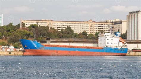 Cargo Ship in port 11560202 Stock Photo at Vecteezy