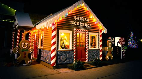 Don't miss your last chance to visit Santa's Workshop in Cedarburg