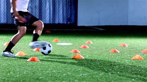 Best Soccer Footwork Drills You Can Do Without a Ball | Cleats