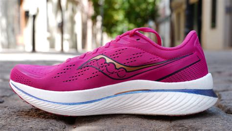 Saucony Endorphin Speed 3, análisis: review, recomendación, precio y ...