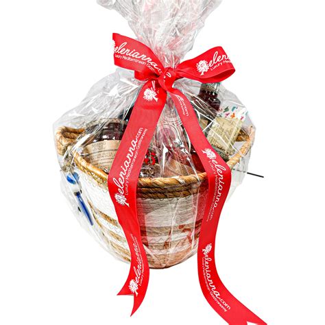 Traditional Greece Memories Wicker Gift basket | Authentic Greek ...