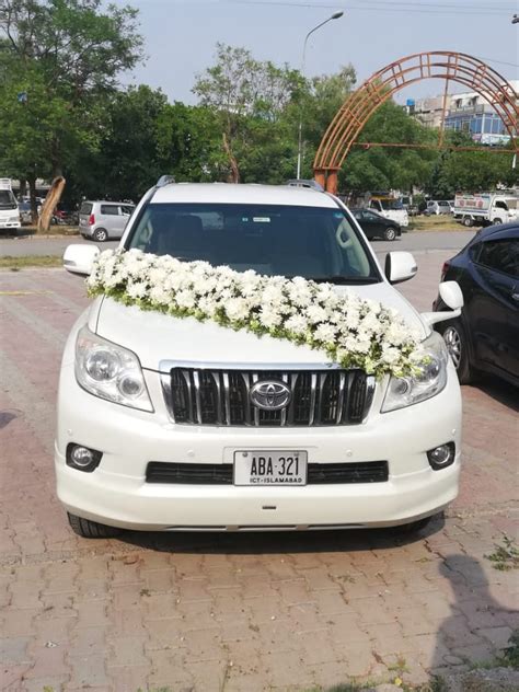 Best Car Decoration - Marriage Vehicle Decoration | Sendflowers.pk