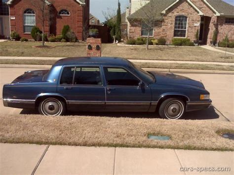 1990 Cadillac DeVille Sedan Specifications, Pictures, Prices