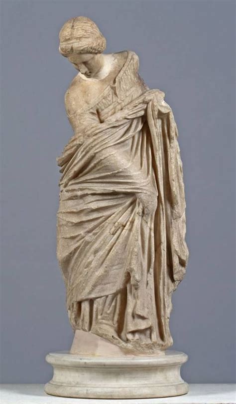 Hellenistic (323-30 BCE) - This statue depicts the style of Hellenestic ...