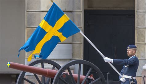 Drapeau suédois : couleurs, origine et signification de l'emblème de la ...