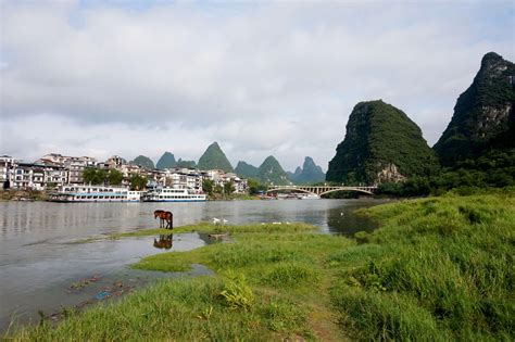 Where to Stay on Your Visit to the Li River: Guilin or Yangshuo - Happy ...