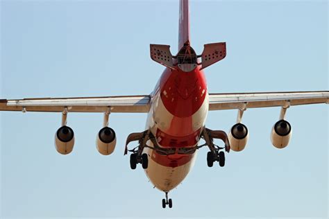 Update on Neptune's air tankers - Fire Aviation