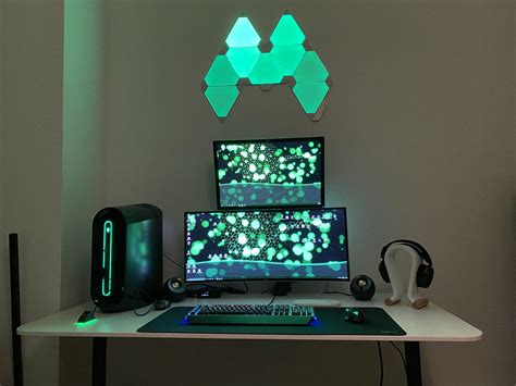 Gaming and Home-Office setup with Aurora R9 : r/Alienware