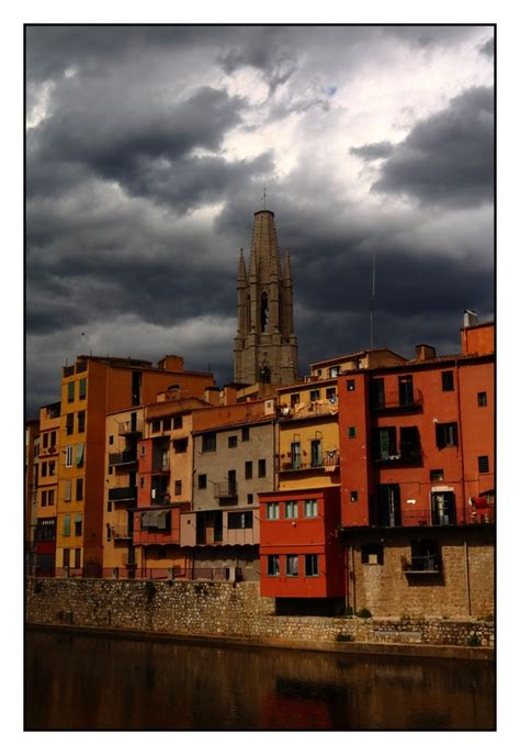 Incoming bad weather in Girona Spain - Photorator