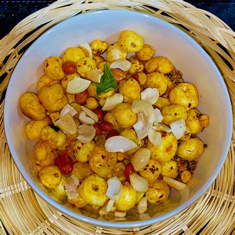 Roasted Spicy Phool Makhana Snack – Mellow Masala