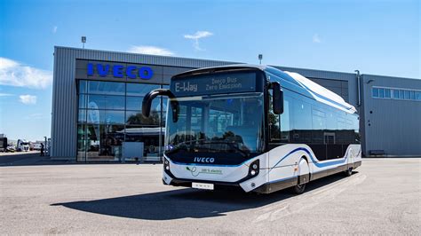 Iveco Bus to provide over 1,000 buses in Italy in 2023 (through central ...