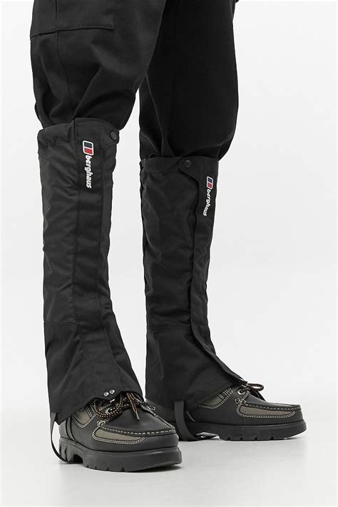 Berghaus Black Leg Gaiter | Urban Outfitters UK