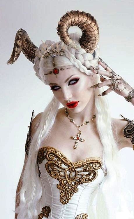 20 Devil Halloween Makeup Ideas for Women - Flawssy