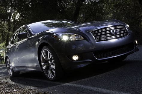 2013 Infiniti M Specs, Prices, VINs & Recalls - AutoDetective