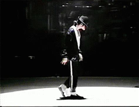 Moonwalk Michael Jackson GIF - Moonwalk MichaelJackson Dancing ...