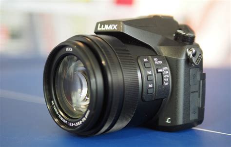 Panasonic Lumix FZ2000 / FZ2500 review | Cameralabs