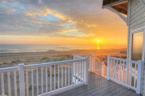 Top 10 Places for Sunrise and Sunset Photos in Virginia Beach