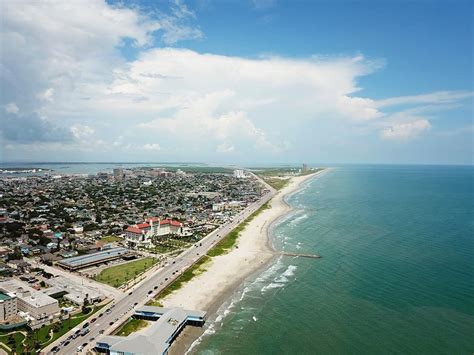 High Definition 24/7 Galveston Webcam from the USA.