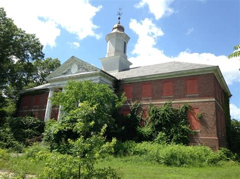 The Abandoned Metropolitan State Hospital - Locations of Lore