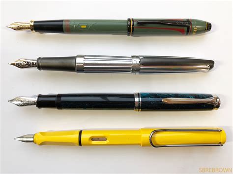 Diplomat Aero Factory Fountain Pen Review | Hey there!