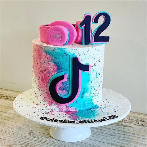 Edible Tiktok Cake Decorations - decorjul