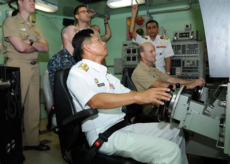 U.S. Navy, Royal Malaysian Navy Submarine Leaders Participate in Guam ...